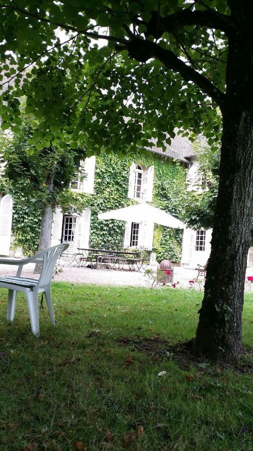 Le Domaine Du Mijarnier Bed & Breakfast Montbeugny ภายนอก รูปภาพ