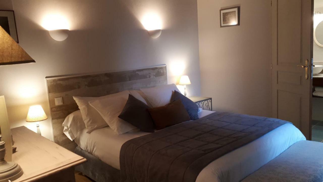 Le Domaine Du Mijarnier Bed & Breakfast Montbeugny ภายนอก รูปภาพ